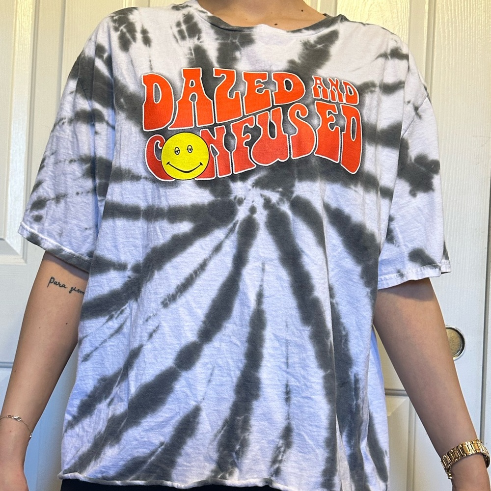 Colorful tee